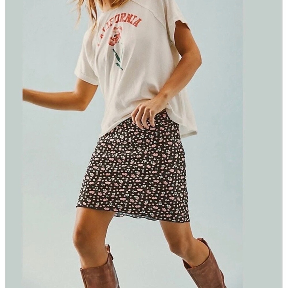 Free People IRL Floral Mini Slip Skirt Black Pink Ditsy A-Line Womens‎ Size 8